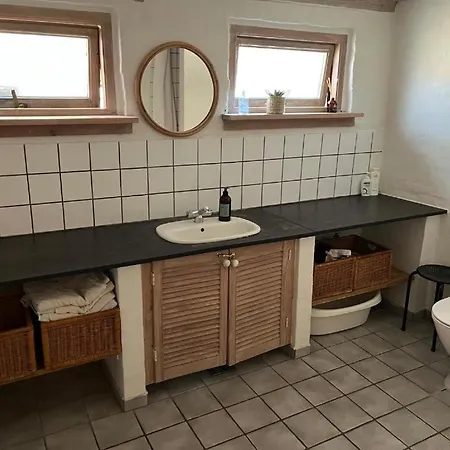 Charming Heritage Townhouse Odense
