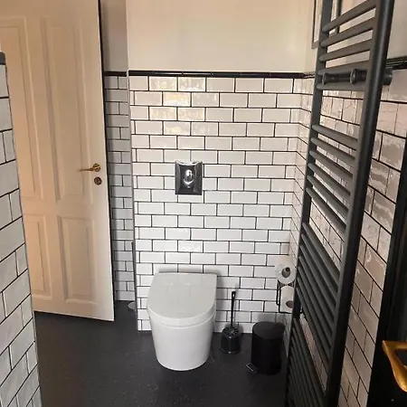 Feriehus Charming Heritage Townhouse Odense